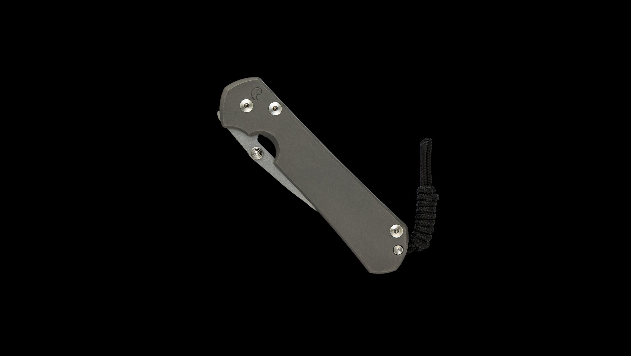 The Reeve Integral Lock, a titanium frame lock.